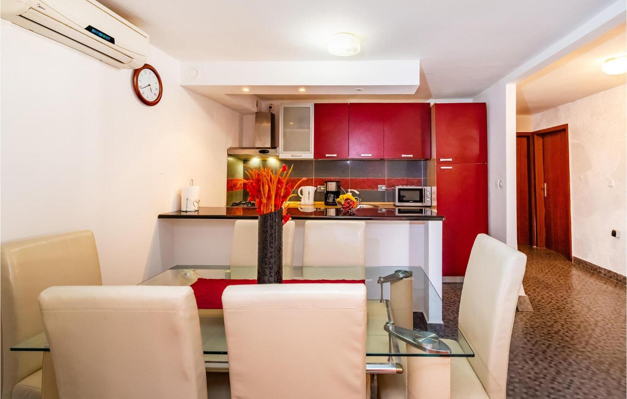 Lovely Apartment In Razanac With Wifi 外观 照片
